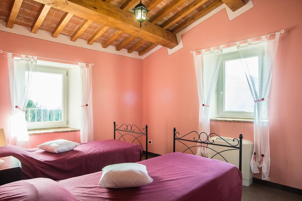 Agriturismo Il Frutteto Ghivizzano Δωμάτιο φωτογραφία